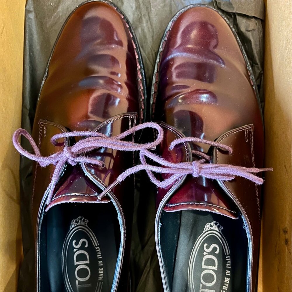Tod's Gomma Derby Shoes, Burgandy